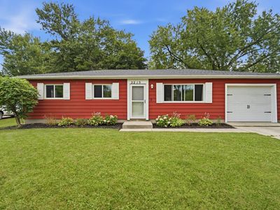 2215 Melbourne Ct, Fort Wayne, IN, 46804