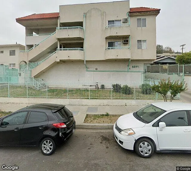 5271 Huntington Dr N #C — Photo 13