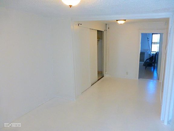 4th image of 219 Avenue A APT 5R