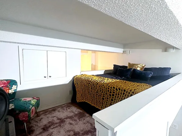 244 Madison Avenue image 10 of 13