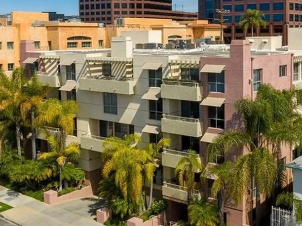 1222 S Westgate Ave APT 202, Los Angeles, CA 90025