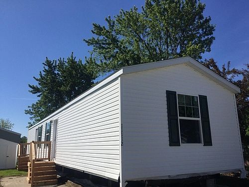 2nd image of 57540 Plymouth Rd