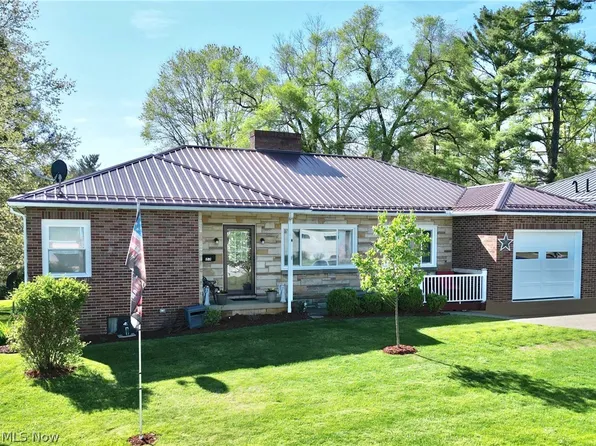 157 Locust Ln, Cadiz, OH 43907