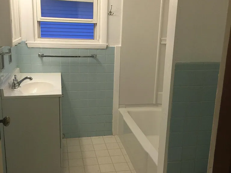 56 Fairmont St — Photo 4