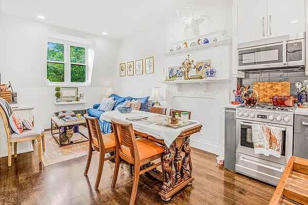 Rented by NMRE | media 12