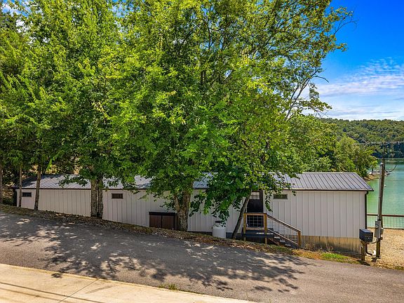 2nd image of 1607 Kinder Ln