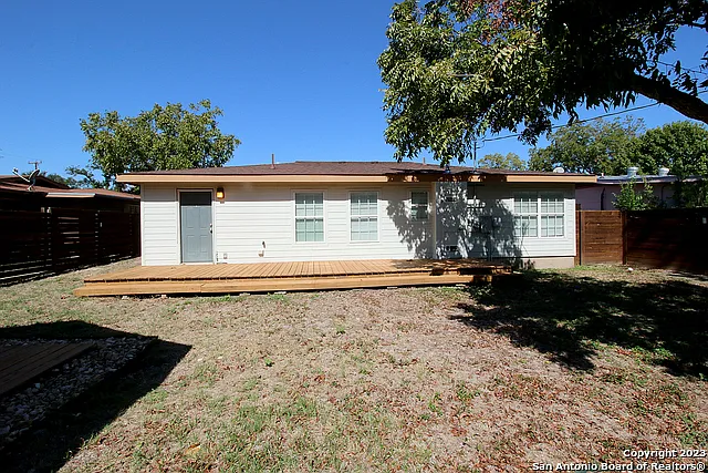 64 Vaughan Pl — Photo 26