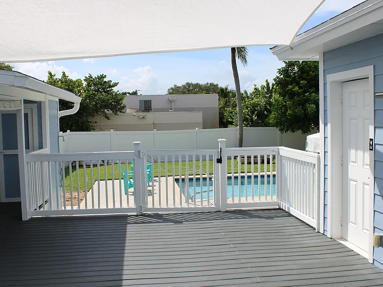 475 Seabrook Rd — Photo 5