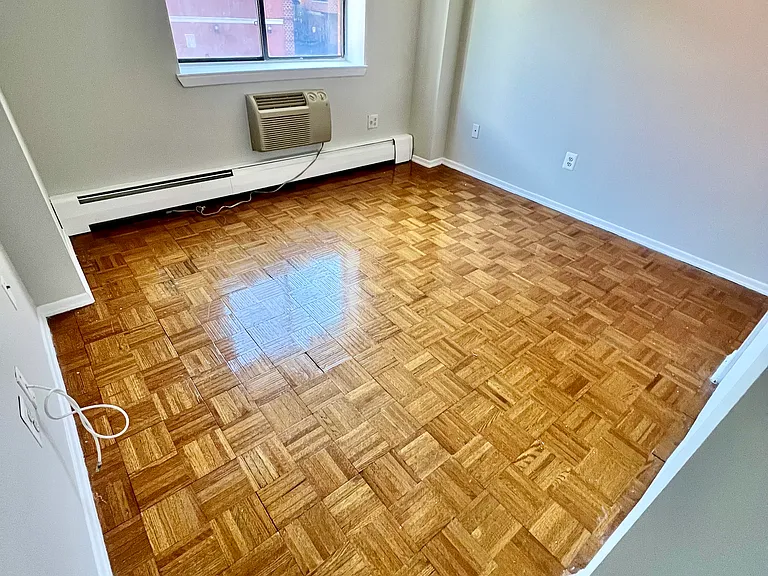 13614 Northern Blvd #2G — Photo 11