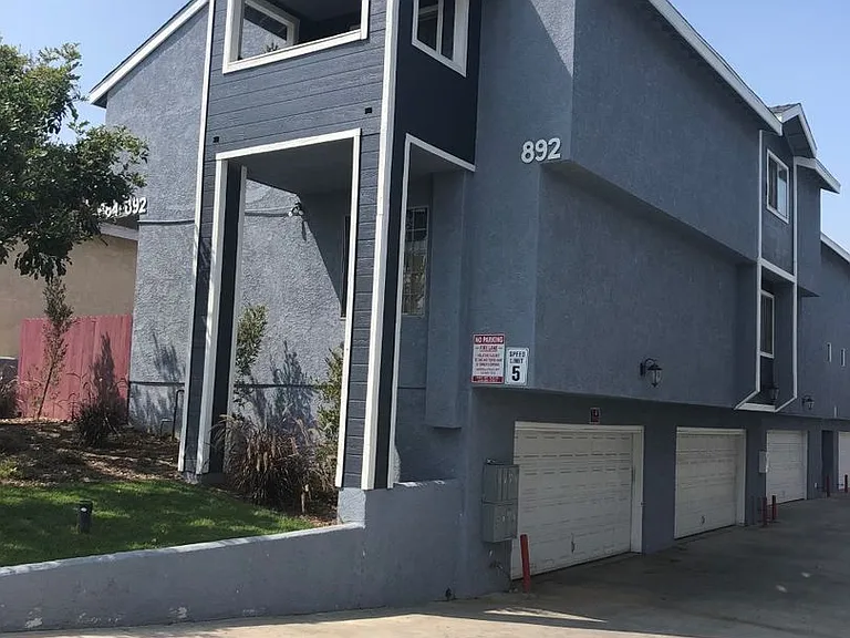 862-892 W Mines Ave — Photo 3
