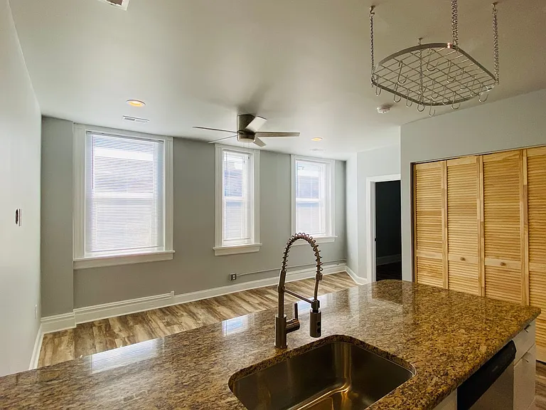 3001 W Cary St #A — Photo 16