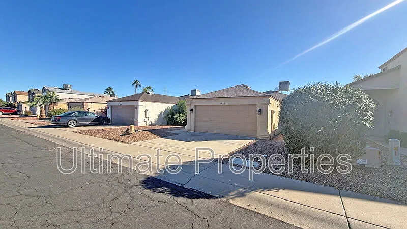 3957 W Chama Dr