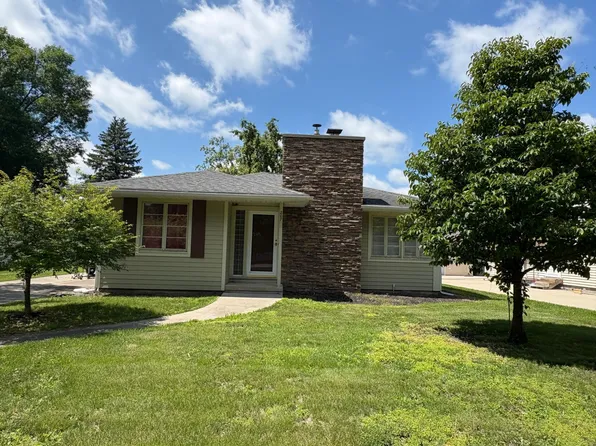 207 Meadow Ln, Benson, MN 56215
