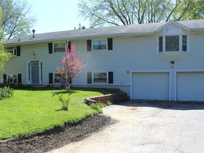 24 Finnegan Way, Henrietta, NY, 14467