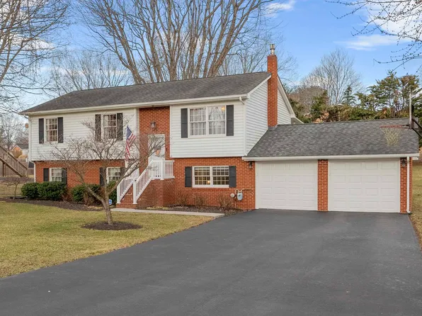 765 Atkinson Rd, Christiansburg, VA 24073