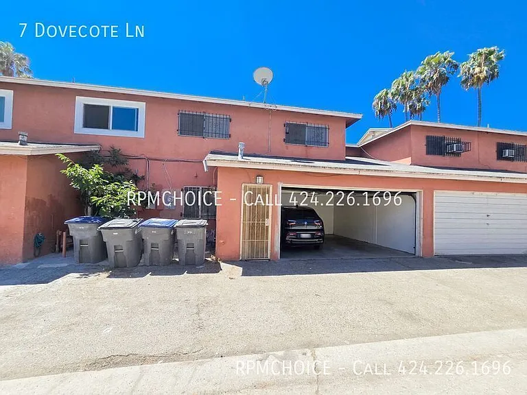 7 Dovecote Ln — Photo 27