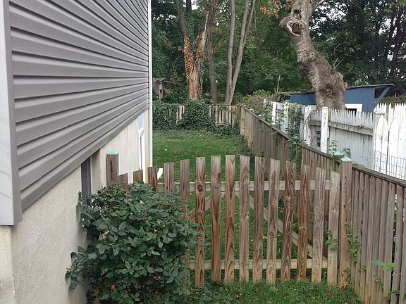 4th image of 309 Porter Ave