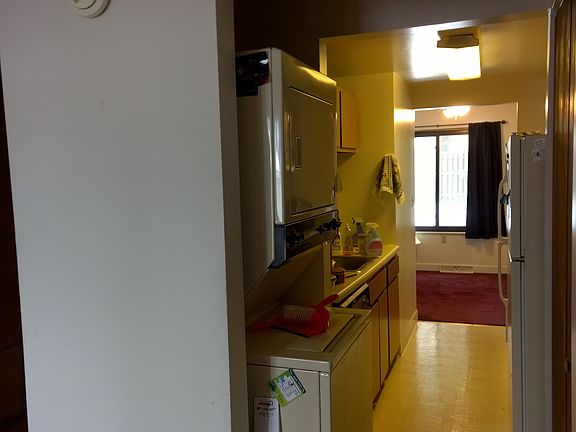 3rd image of 1300 Bigelow Dr APT 39