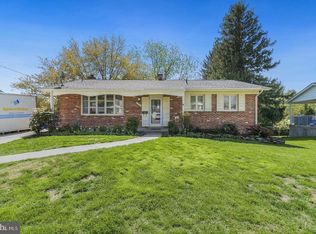 2810 Vixen Ln, Silver Spring, MD 20906