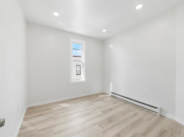 600 67th Street image 15 of 29