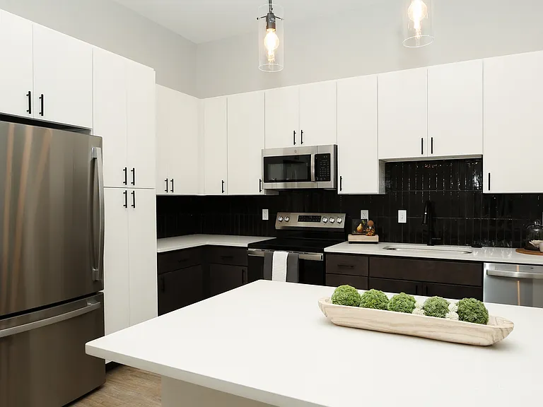 El-Par 2BR | 2BA |