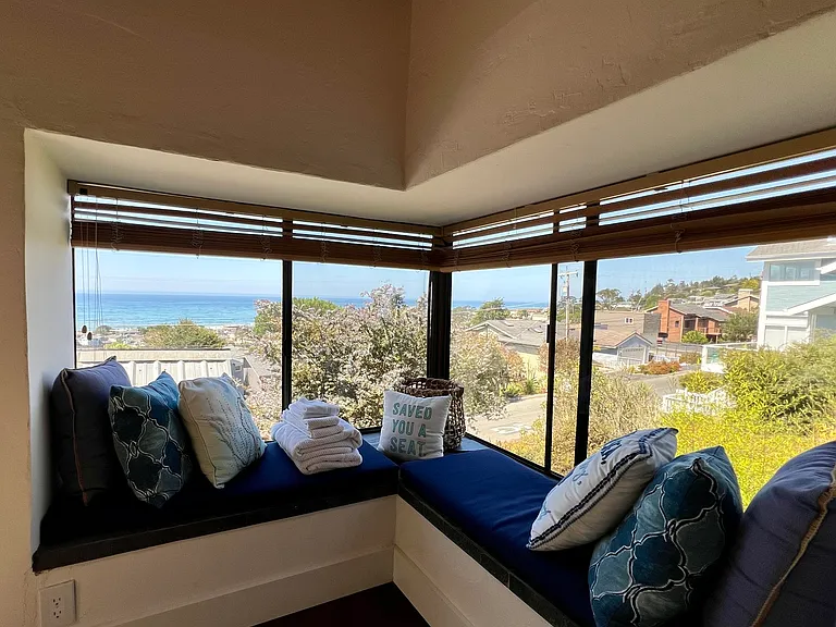 Upstairs bedroom window seats with gorgeous views