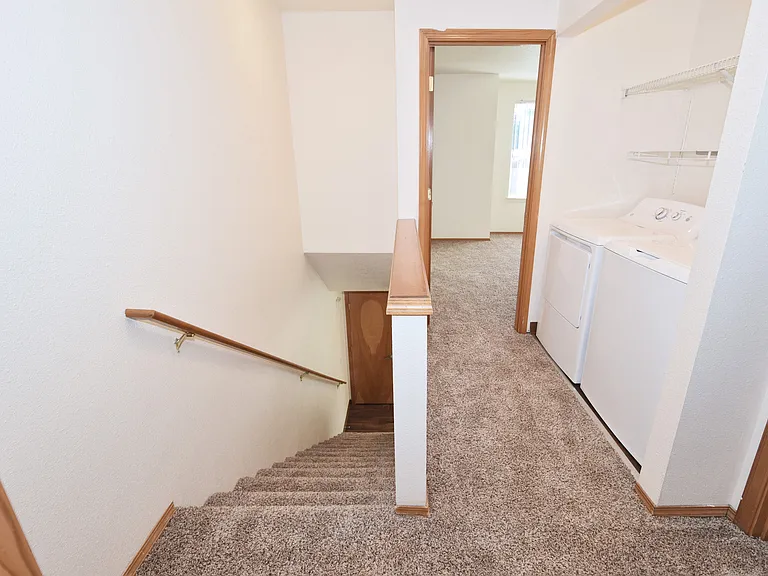 Pleasant Ridge Apartments — Photo 63