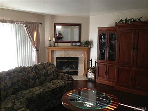 3rd image of 15232 Carmelita Ave