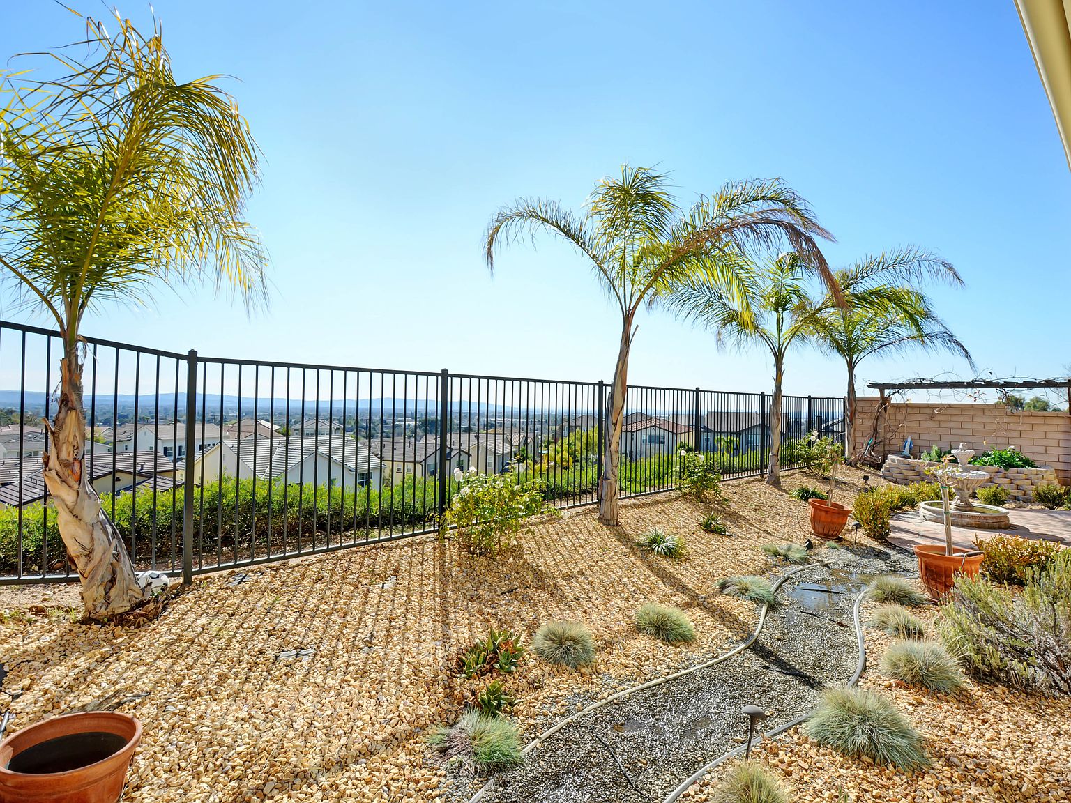 604 E Desert Willow Rd, Azusa, CA 91702 Zillow