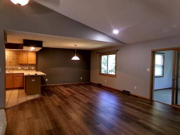 5th image of 2080 Cherokee Ct