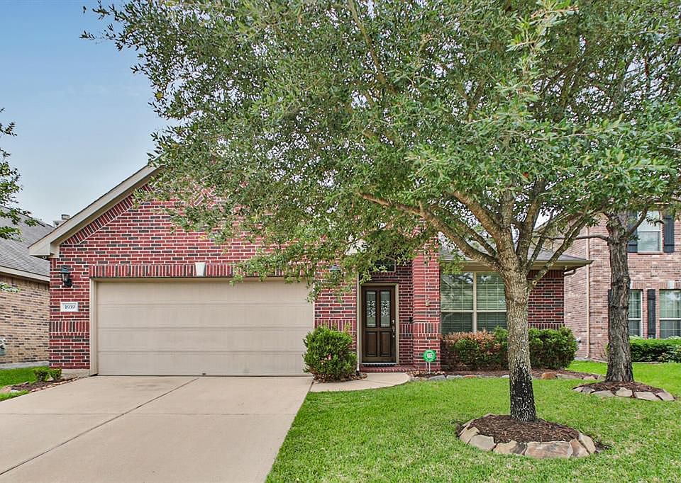 1st image of 1939 Boren Dr