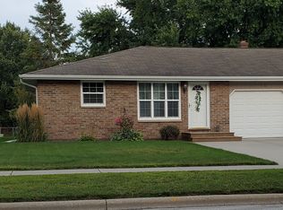 1148 Rockwell Rd, Green Bay, WI 54313