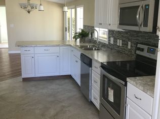 7520 Chasta Rd, Micco, FL 32976