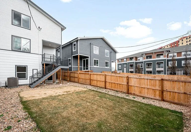 4656 W 9th Ave — Photo 27