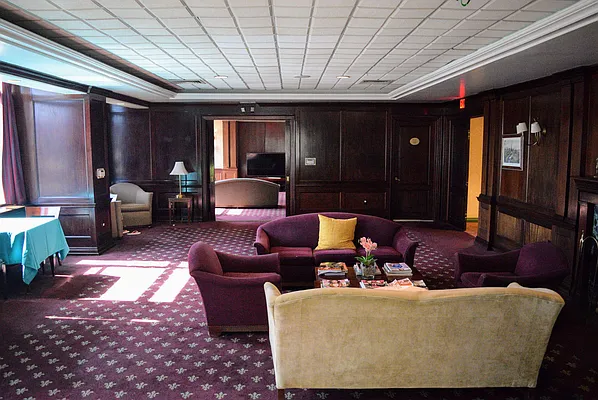 Rented by Takashi Yoneta, LREB | media 37