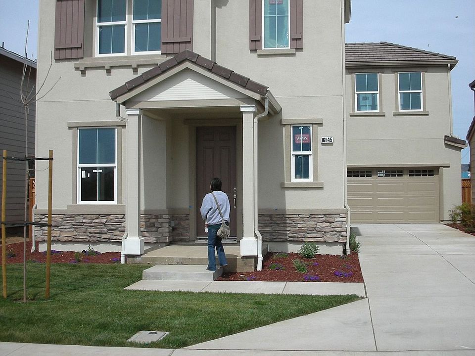 1st image of 16845 San Benancio Way