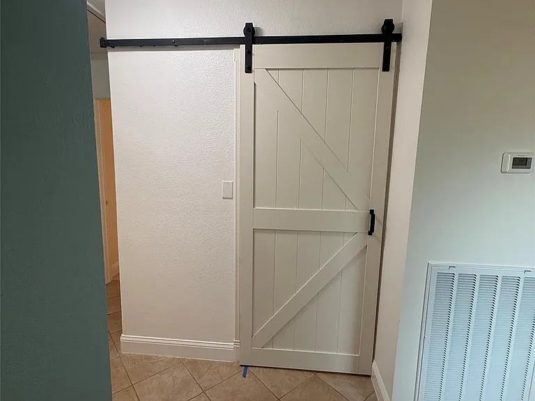 3207 E Heatherock Cir — Photo 10