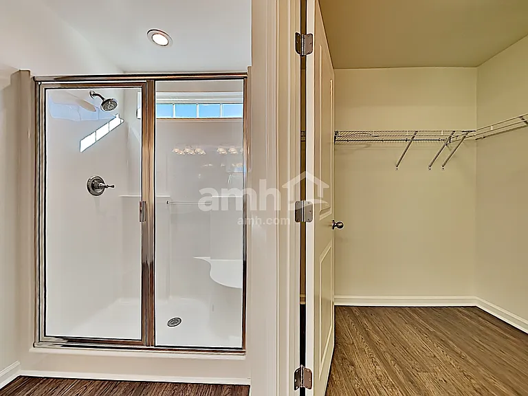 1506 Sanborll Landing Dr — Photo 12