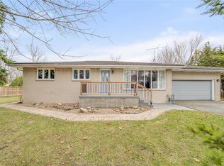1055 Park St, Lakeshore, ON