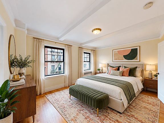 2nd image of 95 Christopher St APT 2L