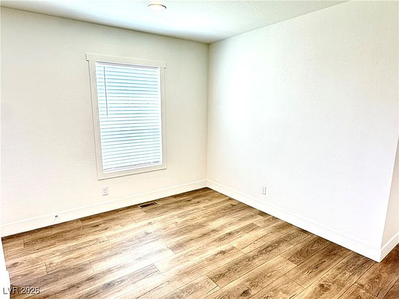 5th image of 2791 Rio Rancho Dr