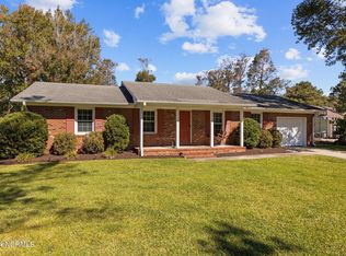 3312 Old Gate Rd, Morehead City, NC 28557