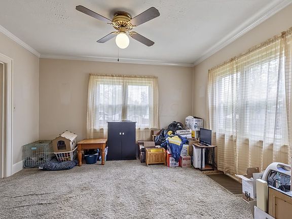 5th image of 282 N Burgess Ave
