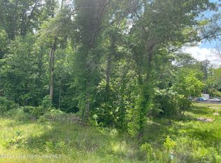 Robinson Rd, Alexander City, AL 35010