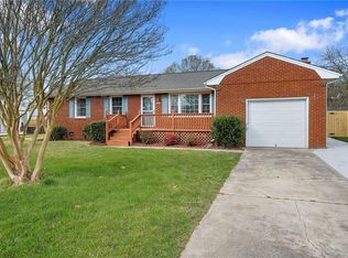 5905 Knotts Neck Rd, Suffolk, VA 23435