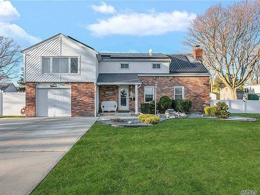 1st image of 15 Morrisey Pl
