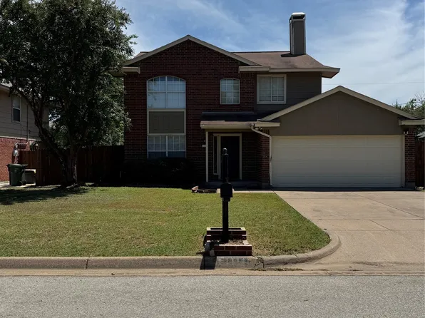 1114 Cherrytree Dr, Arlington, TX 76001