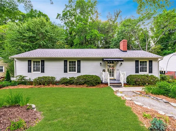 408 Lawndale Dr, Winston Salem, NC 27104