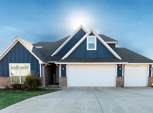 2204 Arcady Ave, Norman, OK 73026
