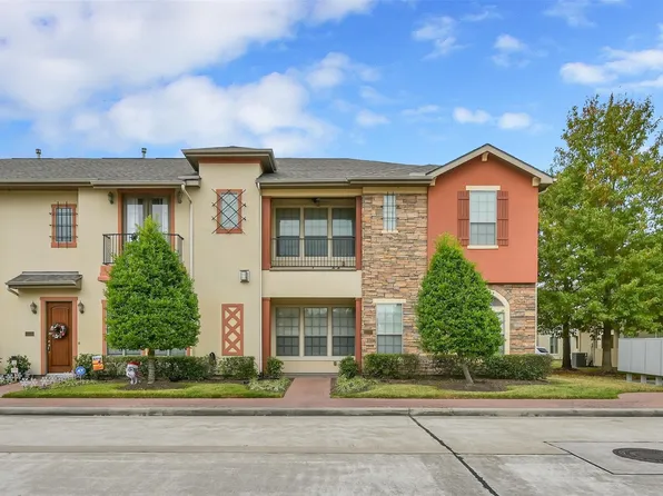 14557 San Pietro Dr, Houston, TX 77070